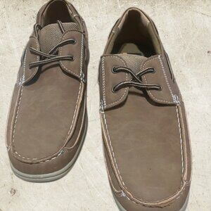 This is a pair of men's casual boat shoes